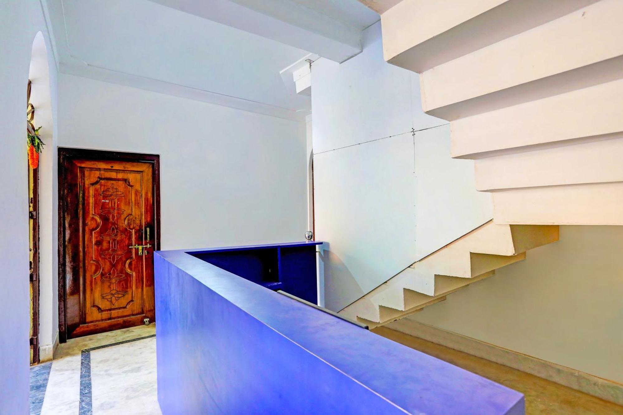 Hotel O Dibya Guest House Bhubaneswar Exteriör bild